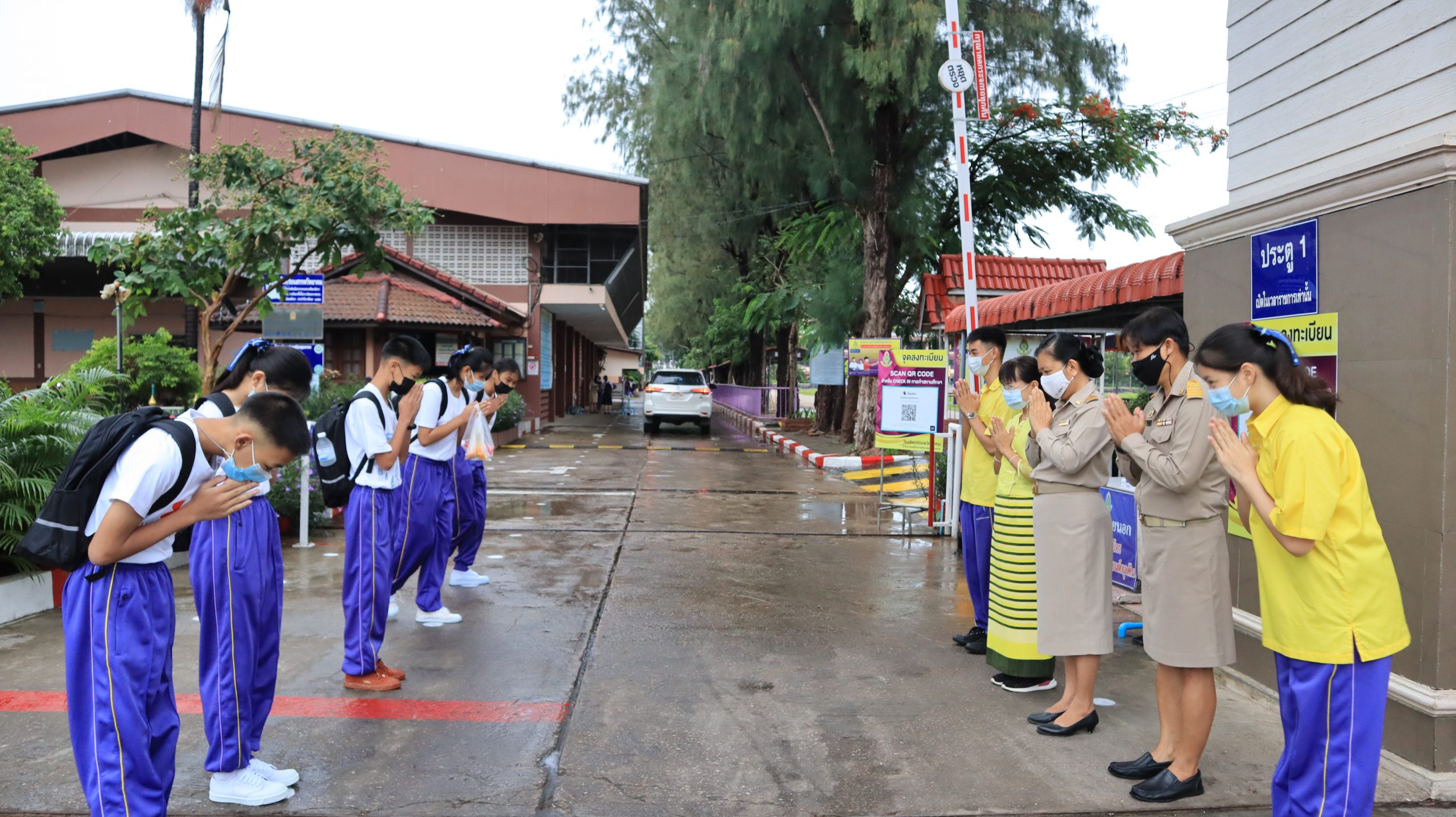 โรงเรียนสรรพวิทยาคม เปิดการเรียนการสอนภาคเรียนที่ ๑ ประจำปีการศึกษา ๒๕๖๔