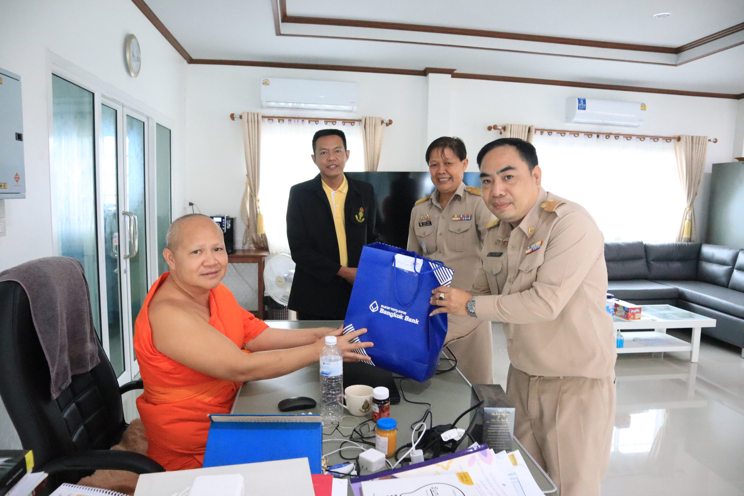 โรงเรียนสรรพวิทยาคม ร่วมทำบุญถวายข้าวพระพุทธ ประจำปี ๒๕๖๗