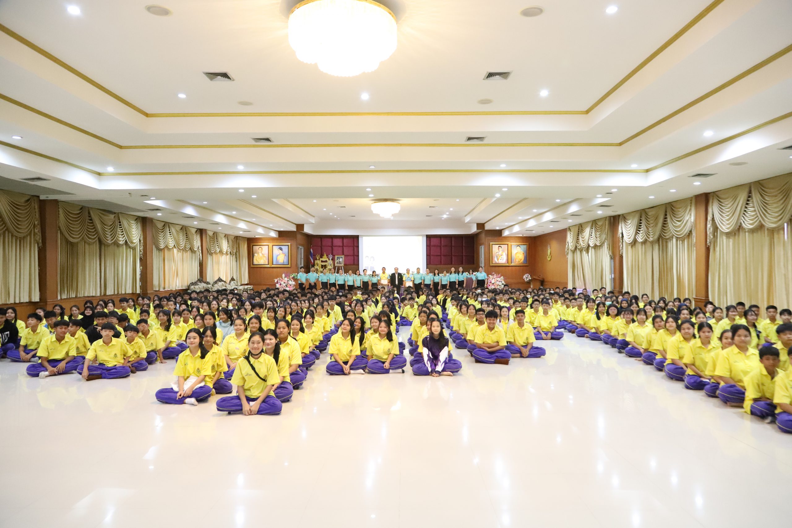 โรงเรียนสรรพวิทยาคม จัดกิจกรรม “ค่ายพัฒนาคุณลักษณะอันพึงประสงค์” ตามโครงการพัฒนาคุณธรรมจริยธรรมและระเบียบวินัย ตามหลักปรัชญาของเศรษฐกิจพอเพียง ในระดับชั้นมัธยมศึกษาปีที่ ๒ ประจำปีการศึกษา ๒๕๖๘