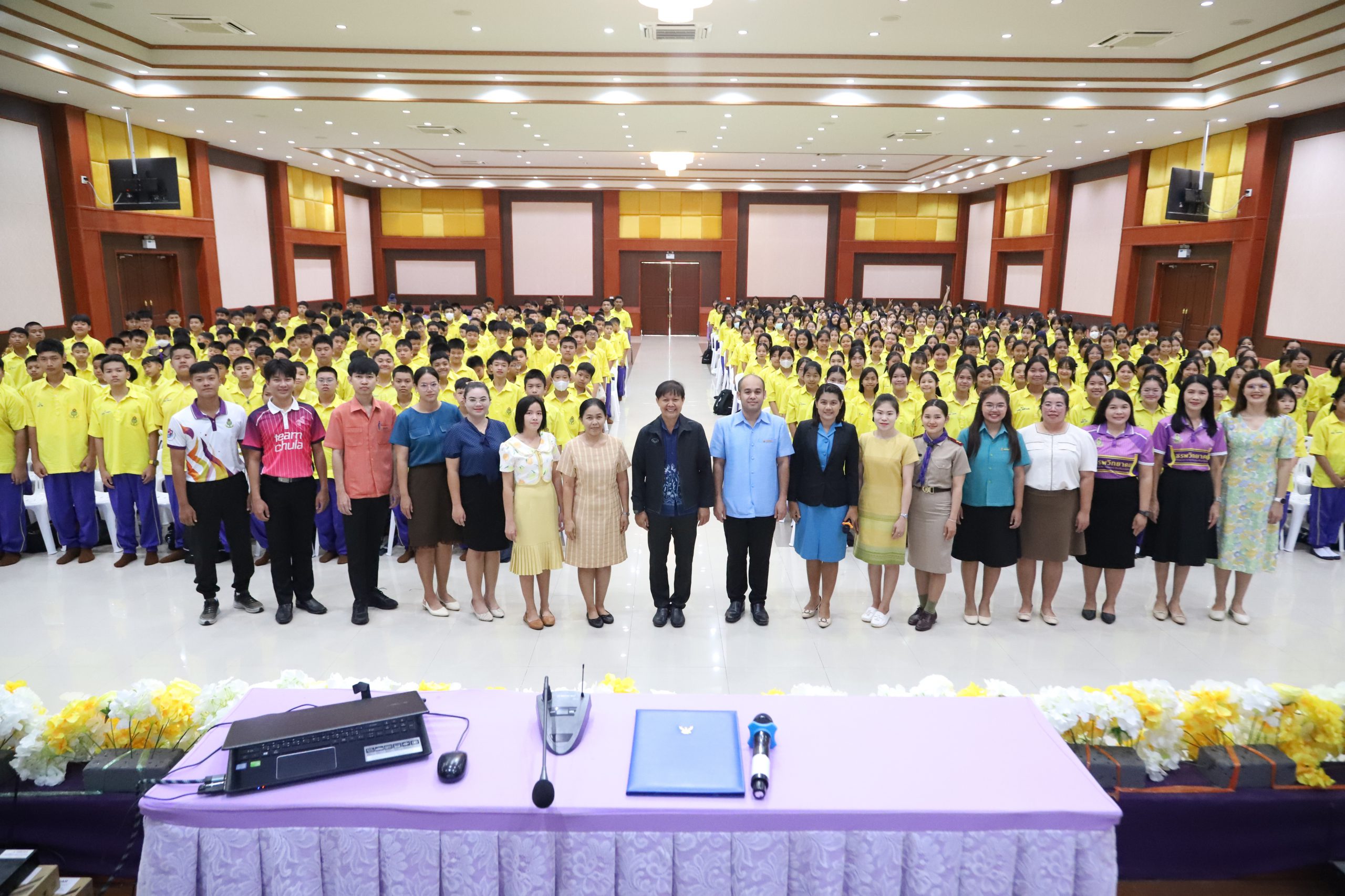 โรงเรียนสรรพวิทยาคม จัดกิจกรรม “ค่ายพัฒนาคุณลักษณะอันพึงประสงค์” ตามโครงการพัฒนาคุณธรรมจริยธรรมและระเบียบวินัย ตามหลักปรัชญาของเศรษฐกิจพอเพียง ในระดับชั้นมัธยมศึกษาปีที่ ๑ ประจำปีการศึกษา ๒๕๖๘